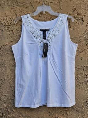 Josephine Chaus White Embellished V-Neck Tank Top Size L